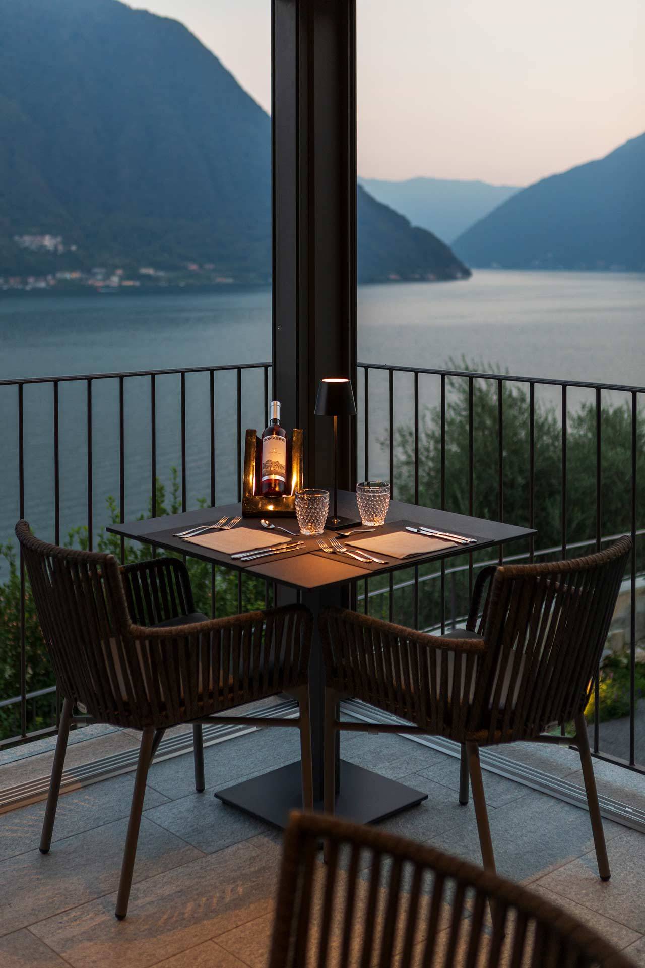 Villa-Clementina-boutique-hotel-lake-como-view-relax-pool-restaurant-food-italian-wine-cocktail (39)