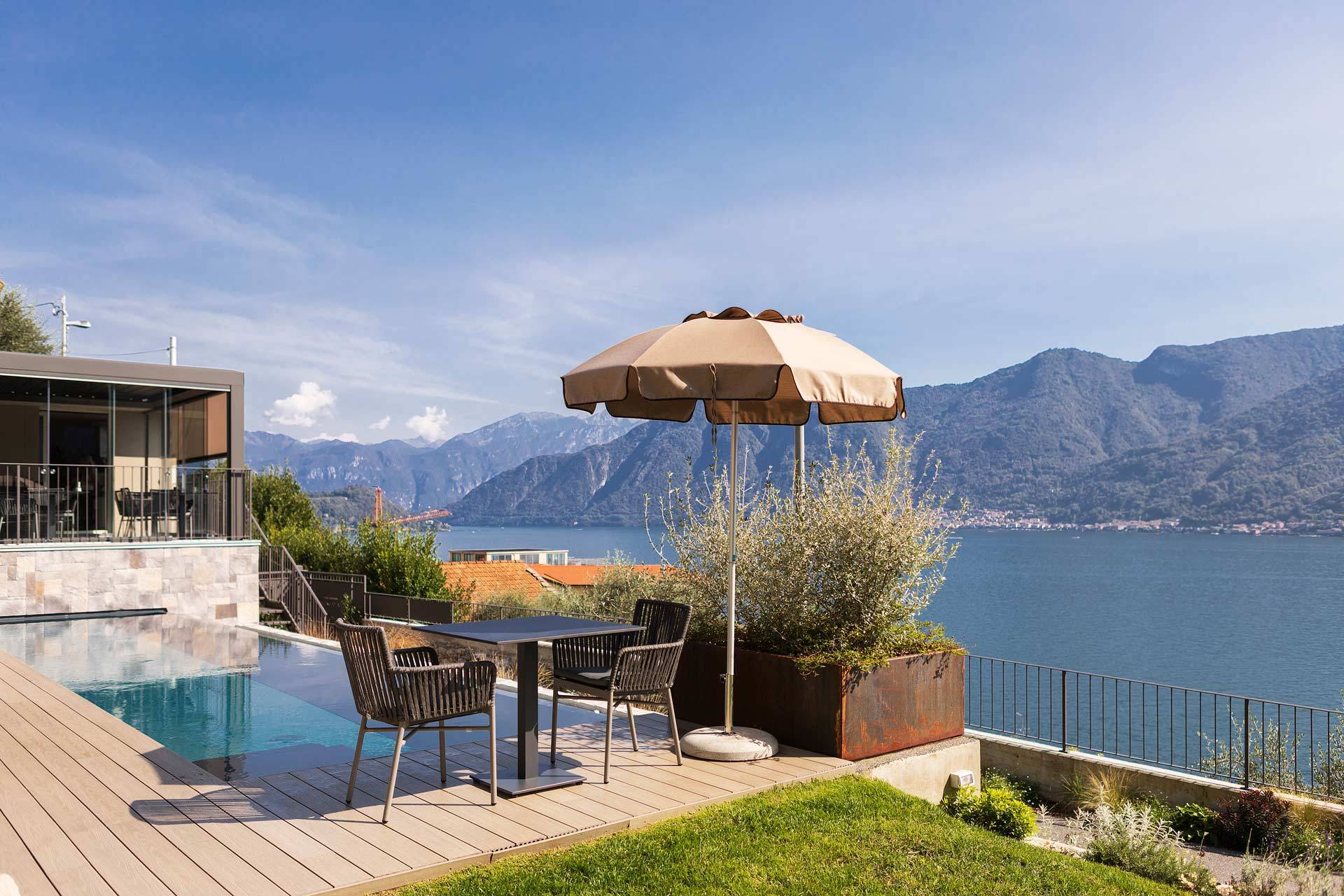 Villa-Clementina-boutique-hotel-lake-como-view-relax-pool-restaurant-italy-nature-experience (29)