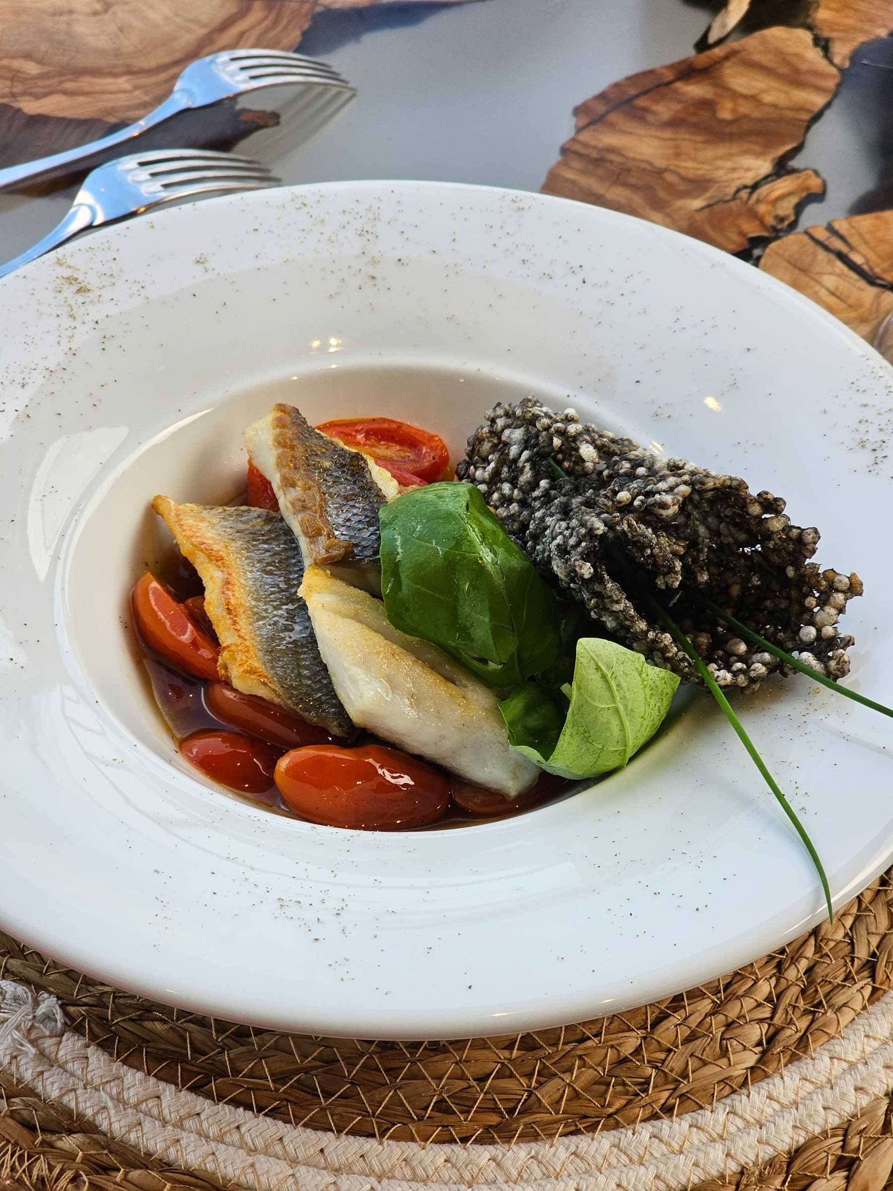 Villa-Clementina-boutique-hotel-lake-como-restaurant-fish