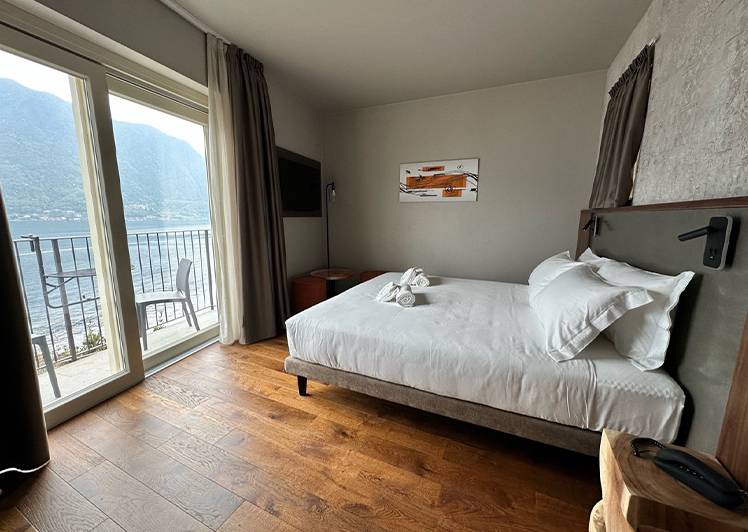 villa-clementina-lake-ok-como-boutique-hotel-colonno (1)