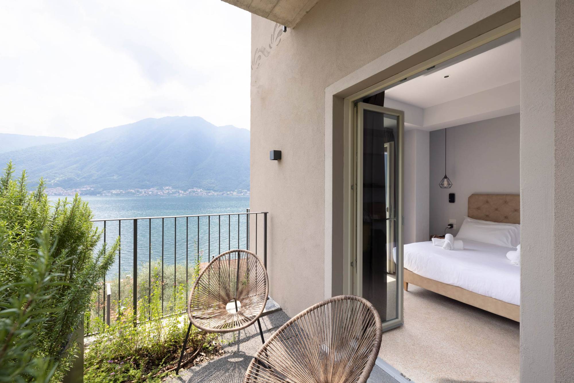 Villa-Clementina-boutique-hotel-lake-como-colonno-room-205 (3)