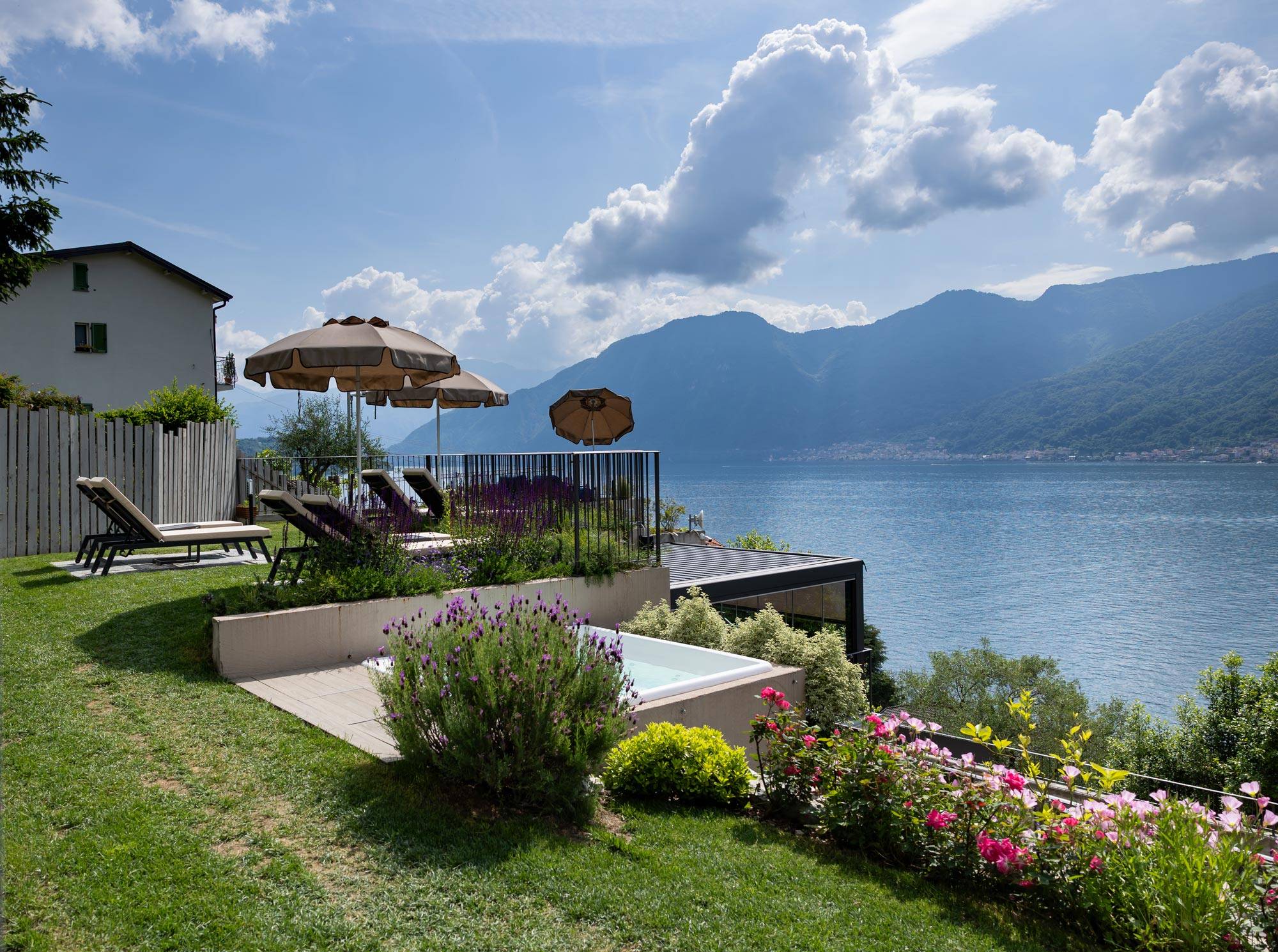 villa-clementina-hotel-boutique--lago-como-wellness-solarium-idromassaggio-2